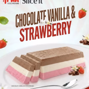 Chocolate-vanilla-strawberry-slice-it.